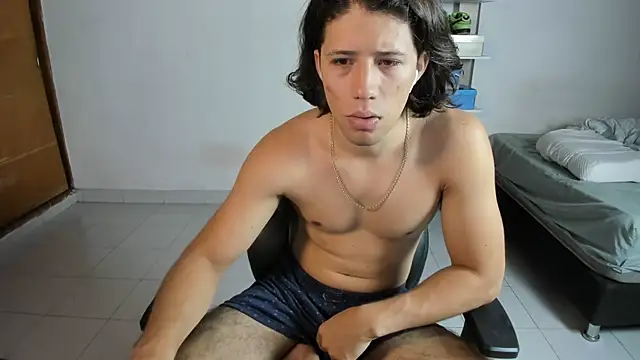 imtonny19 online show from November 26, 2025, 2:39 pm