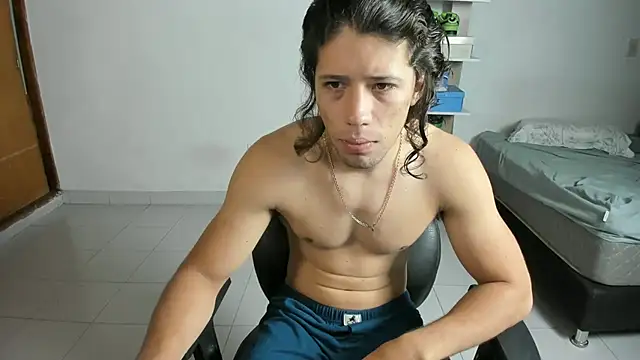 imtonny19 online show from September 11, 2025, 2:11 am