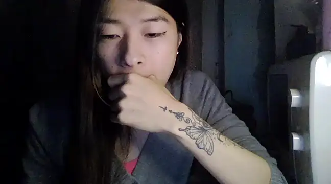 CarlyJoy online show from March 3, 2025, 3:32 pm