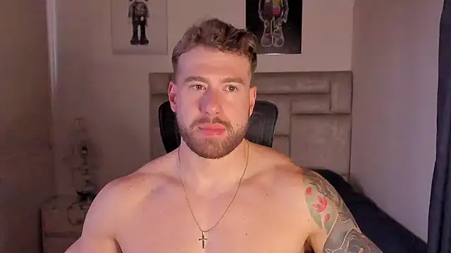 paul rogerr online show from December 15, 2025, 10:26 pm