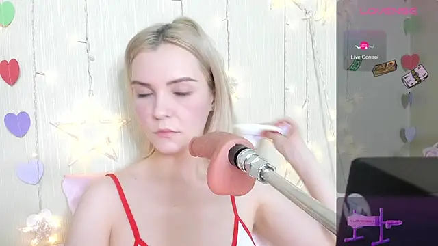 Snapshot of Kaya_Devis chatting on September 28, 2025, 5:03 am Kaya Devis online show from September 28, 2025, 5:03 am