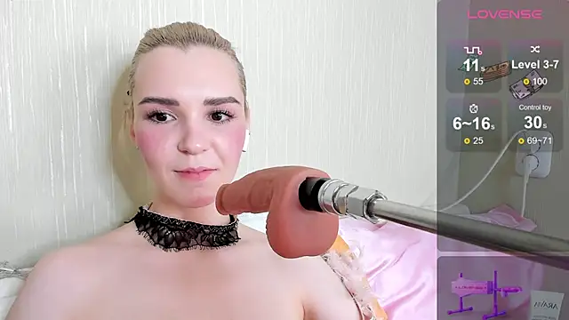 Kaya Devis online show from February 28, 2025, 8:09 am