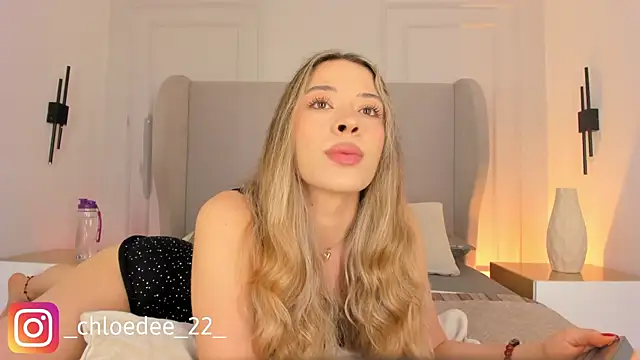 Snapshot of chloe_d chatting on January 19, 2026, 11:25 am chloe d online show from January 19, 2026, 11:25 am