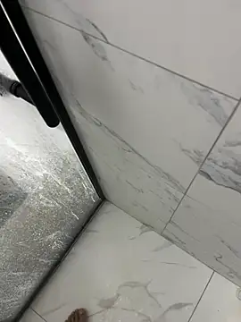 Snapshot of Tintola chatting on February 18, 2026, 2:31 am Tintola online show from February 18, 2026, 2:31 am