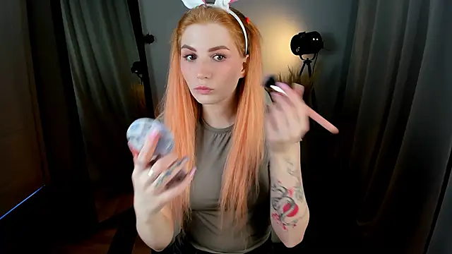 Mira  Blush online show from February 15, 2025, 8:45 pm