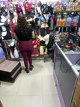 Snapshot of ROSALIALUCY chatting on September 27, 2025, 12:00 pm ROSALIALUCY online show from September 27, 2025, 12:00 pm