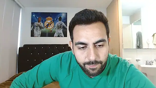 omarmohammedhot2 online show from December 23, 2024, 2:28 pm