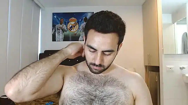 omarmohammedhot2 online show from January 20, 2025, 3:50 pm