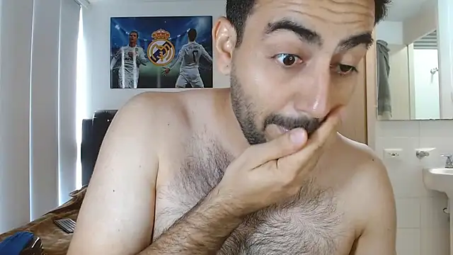 omarmohammedhot2 online show from March 17, 2025, 2:34 pm