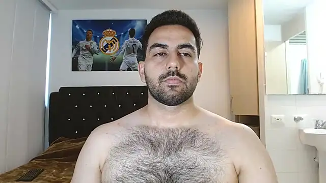 omarmohammedhot2 online show from February 1, 2025, 3:07 pm