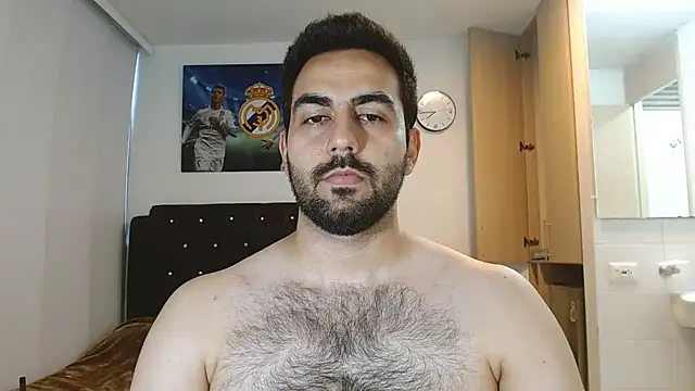 omarmohammedhot2 online show from January 15, 2025, 8:48 pm