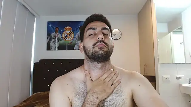 omarmohammedhot2 online show from February 8, 2025, 3:10 pm