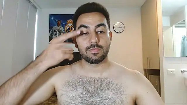 omarmohammedhot2 online show from March 4, 2025, 2:10 pm