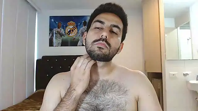 omarmohammedhot2 online show from January 28, 2025, 3:46 pm