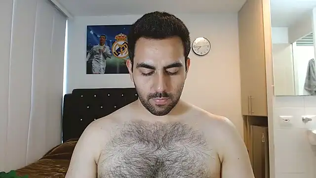 omarmohammedhot2 online show from January 6, 2025, 3:29 pm