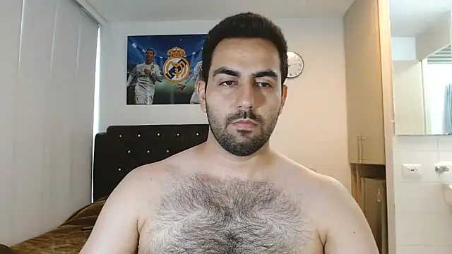 omarmohammedhot2 online show from January 4, 2025, 2:46 pm