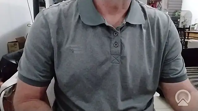 Snapshot of Ivanxx712 chatting on October 4, 2025, 1:18 am Ivanxx712 online show from October 4, 2025, 1:18 am