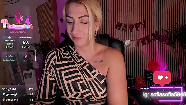 Snapshot of sofiah_ chatting on October 28, 2025, 6:29 pm sofiah  online show from October 28, 2025, 6:29 pm