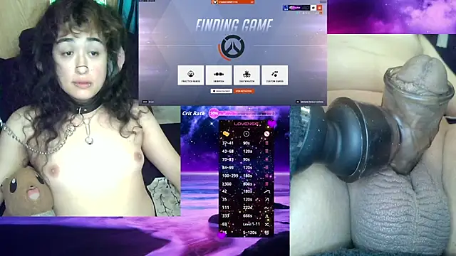 Solumi online show from November 5, 2025, 8:12 pm