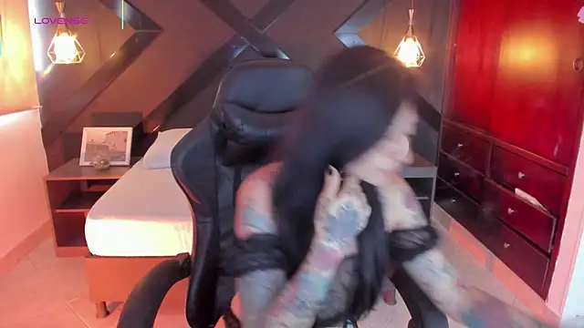 Snapshot of dark_gotica chatting on September 22, 2025, 7:20 pm dark gotica online show from September 22, 2025, 7:20 pm