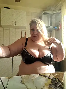 AriannaMilf online show from December 18, 2025, 9:36 am