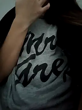 bruna safadinhaa online show from November 3, 2025, 3:59 pm