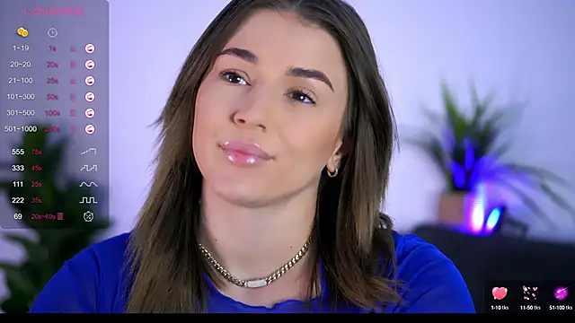 AishaCarter online show from September 17, 2025, 8:00 pm