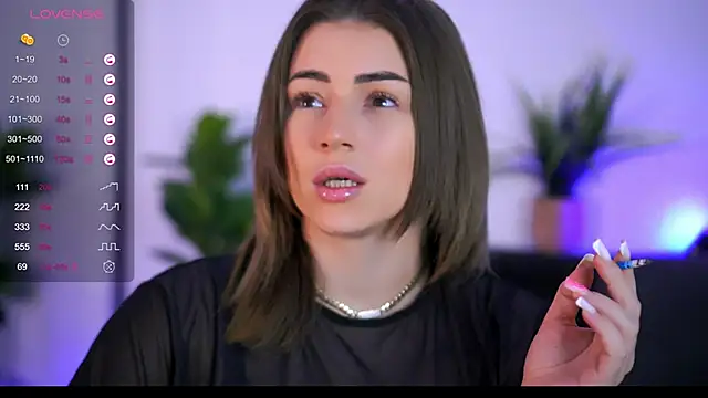 AishaCarter online show from October 30, 2025, 6:05 pm