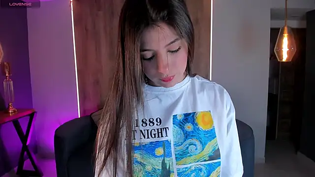AlessiaCorleone  online show from February 20, 2025, 10:04 pm