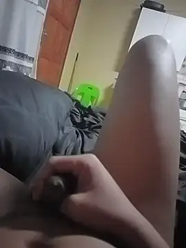 Snapshot of ShooingBunch chatting on February 11, 2026, 10:09 pm ShooingBunch online show from February 11, 2026, 10:09 pm