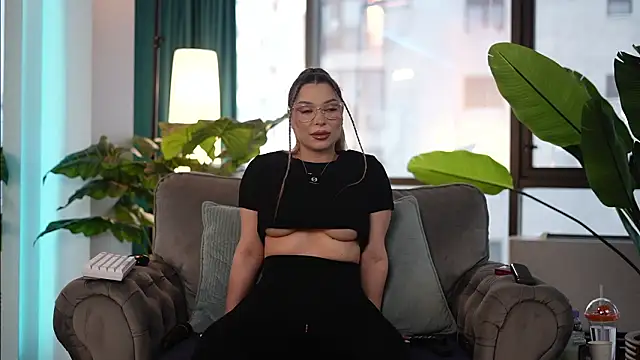 Snapshot of Assmerising chatting on February 21, 2026, 10:50 am Assmerising online show from February 21, 2026, 10:50 am