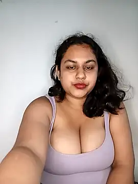 bumblebeegirl online show from December 7, 2024, 8:55 pm
