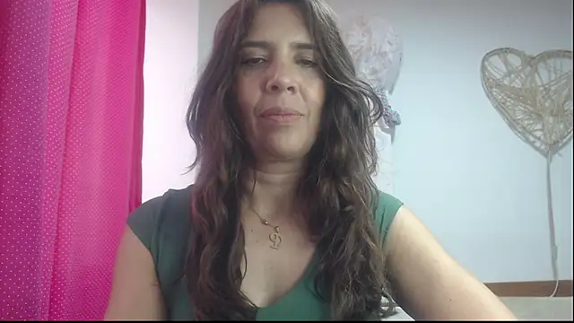 Victoria meester online show from February 4, 2025, 9:10 pm