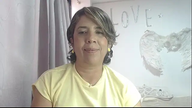 Snapshot of Victoria_meester chatting on September 26, 2025, 7:10 pm Victoria meester online show from September 26, 2025, 7:10 pm