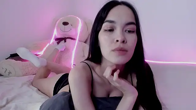 Snapshot of 666kisses chatting on February 6, 2025, 8:56 pm 666kisses online show from February 6, 2025, 8:56 pm