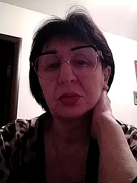 AlbinaXPretty online show from February 2, 2025, 4:59 am