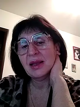 AlbinaXPretty online show from January 20, 2025, 7:25 pm