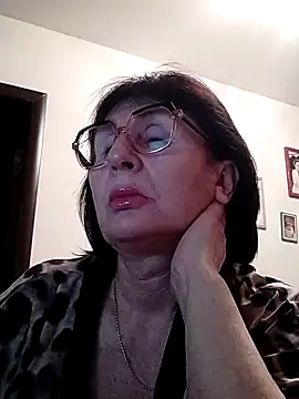 AlbinaXPretty online show from January 11, 2025, 3:31 pm