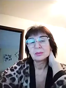 AlbinaXPretty online show from November 16, 2025, 6:07 am