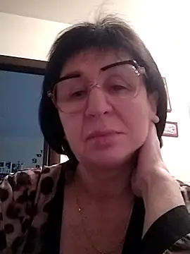 AlbinaXPretty online show from February 8, 2025, 6:54 am