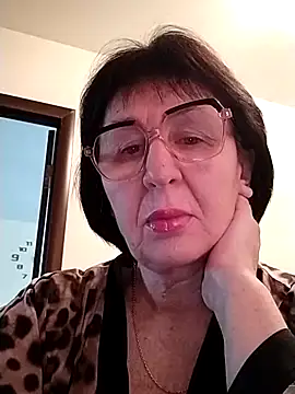 AlbinaXPretty online show from February 24, 2025, 7:55 am