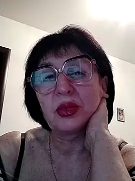 AlbinaXPretty online show from February 20, 2025, 7:30 pm