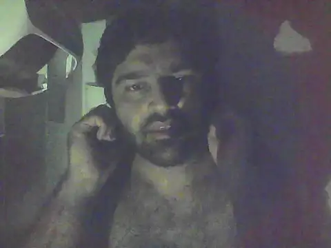JohnBond009 online show from June 19, 2026, 11:09 pm