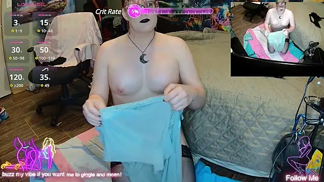 Snapshot of Faye_Wilde chatting on February 1, 2025, 2:26 am Faye Wilde online show from February 1, 2025, 2:26 am