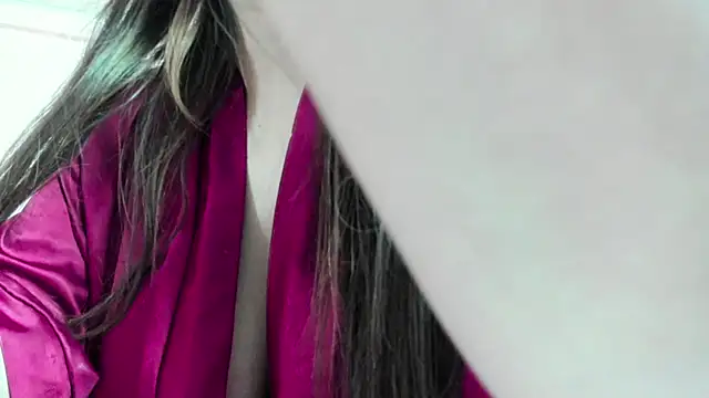 dolly zoe online show from February 24, 2025, 4:27 am