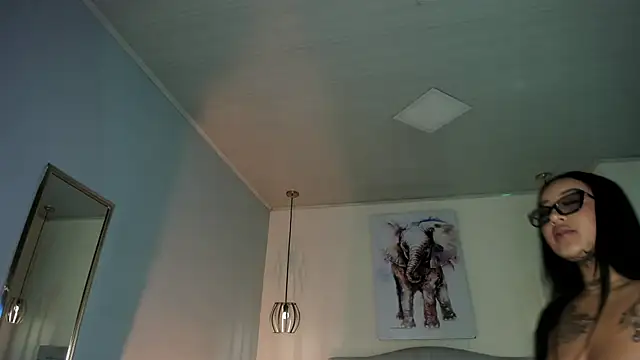 Snapshot of ayshel__ chatting on October 13, 2025, 4:58 am ayshel online show from October 13, 2025, 4:58 am