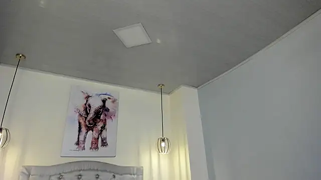 Snapshot of ayshel__ chatting on October 1, 2025, 4:39 am ayshel online show from October 1, 2025, 4:39 am