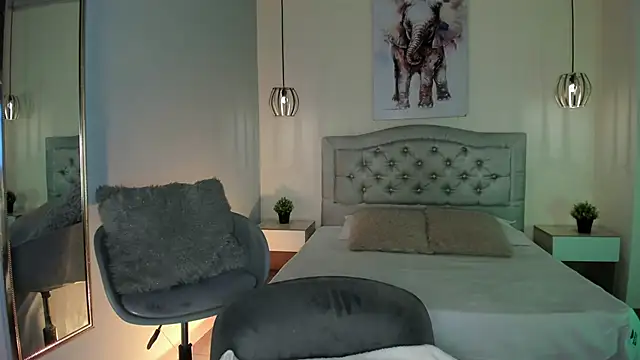 Snapshot of ayshel__ chatting on October 20, 2025, 5:31 am ayshel online show from October 20, 2025, 5:31 am