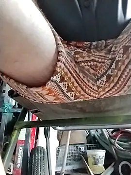 Snapshot of j_hollywood91 chatting on October 1, 2025, 10:13 pm j hollywood91 online show from October 1, 2025, 10:13 pm