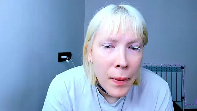 dollmore online show from November 13, 2025, 6:50 am